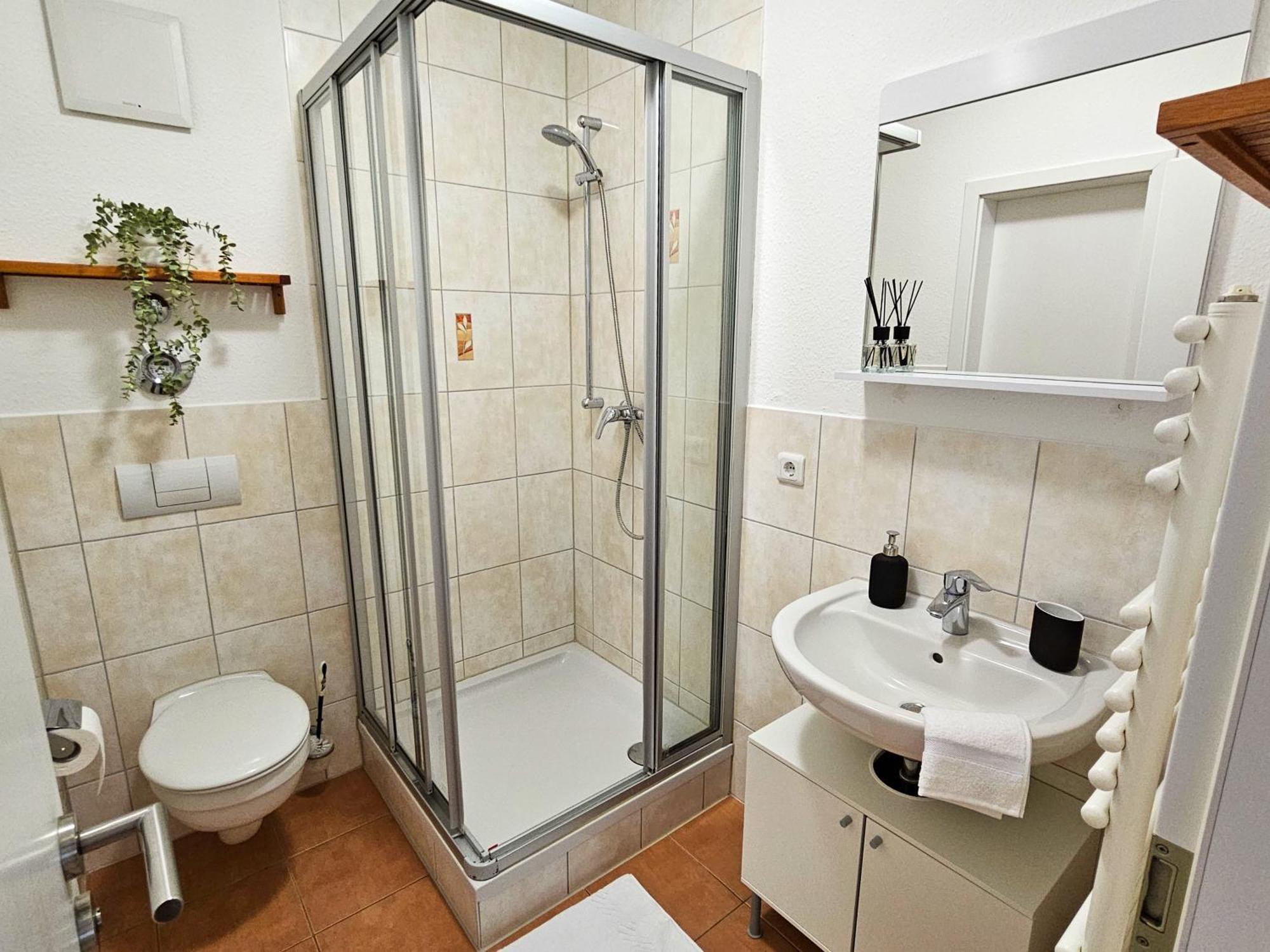 Micasa Rooms - Altstadt Zentral - Zwischen Anger Und Kraemerbruecke - Wlan - Familienfreundlich Erfurt Dış mekan fotoğraf